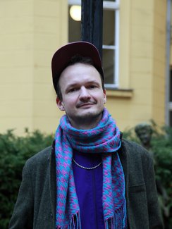 Fabian: Künstlerische Leitung / Finanzen